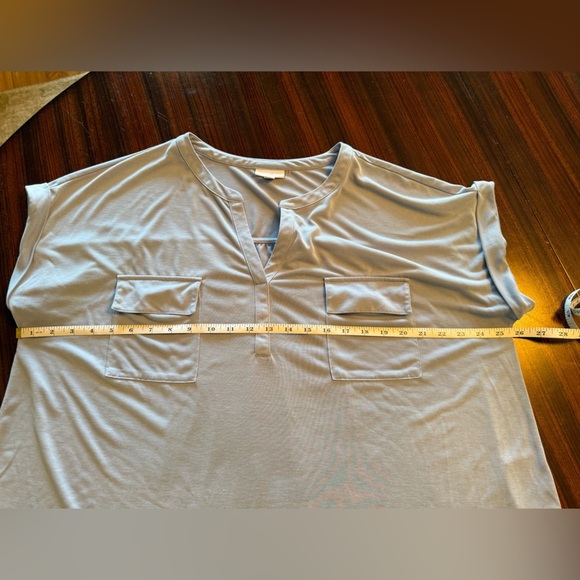 J. Jill Relaxed Fit Light Blue V-Neck Short Sleeve Pocket Tee Size XL Oversized - Picture 7 of 12